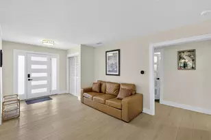 3455 Anglin Dr, Sarasota, FL 34242 - Photo 8