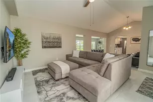 33 Caddy Rd, Rotonda West, FL 33947 - Photo 6