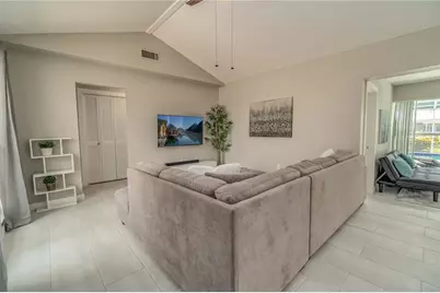 33 Caddy Road, Rotonda West, FL 33947 - Photo 4