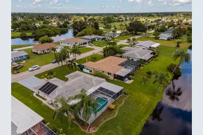 33 Caddy Road, Rotonda West, FL 33947 - Photo 2