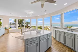 3708 Gulf Dr, Holmes Beach, FL 34217 - Photo 14