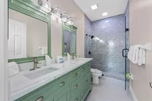 3708 Gulf Dr, Holmes Beach, FL 34217 - Photo 28