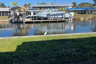 9821 Hernando Ct, Bradenton, FL 34210 - Photo 1