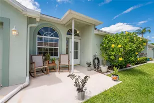 9238 Estrella Ct, New Port Richey, FL 34655 - Photo 4