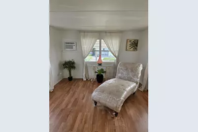 2037 Champion Street, Sarasota, FL 34231 - Photo 2