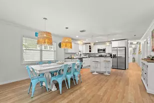 316 30th St W, Bradenton, FL 34205 - Photo 6