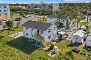 210 Albee Rd W, Nokomis, FL 34275 - Photo 2