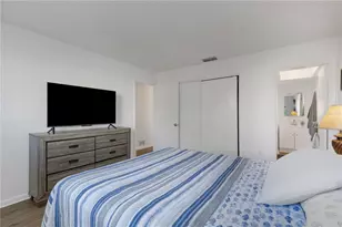 210 Albee Rd W, Nokomis, FL 34275 - Photo 22