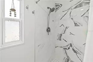 5619 Bayshore Rd, Palmetto, FL 34221 - Photo 18