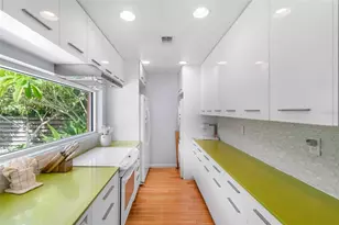 680 41st St, Sarasota, FL 34234 - Photo 14