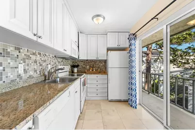 6451 Elmwood Avenue #H, Sarasota, FL 34231 - Photo 28