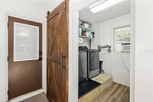 1032 Willis Ave, Sarasota, FL 34232 - Photo 10