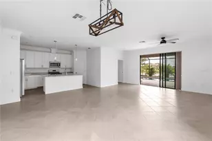 5239 Coral Reef Wy, Bradenton, FL 34211 - Photo 4