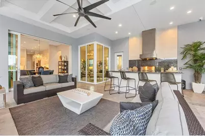 8477 Pavia Way, Lakewood Ranch, FL 34202 - Photo 34