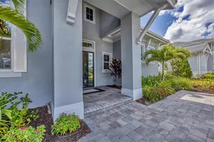 8477 Pavia Way, Lakewood Ranch, FL 34202 - Photo 4