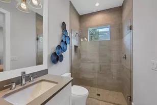 8477 Pavia Way, Lakewood Ranch, FL 34202 - Photo 30