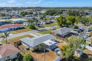 1102 Fruitland Ave, Bradenton, FL 34207 - Photo 30