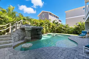 108 7th St S, Bradenton Beach, FL 34217 - Photo 46