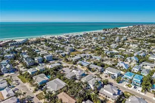 307 64th St, Holmes Beach, FL 34217 - Photo 44