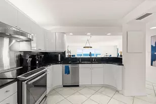 1750 Benjamin Franklin Dr, Sarasota, FL 34236 - Photo 6