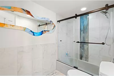 1750 Benjamin Franklin Drive #8D, Sarasota, FL 34236 - Photo 28