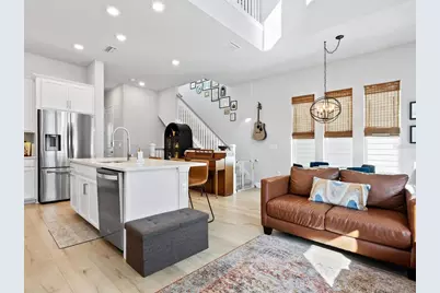 2337 Lindstrom Street, Sarasota, FL 34237 - Photo 12