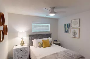 1910 Morrill St, Sarasota, FL 34236 - Photo 44