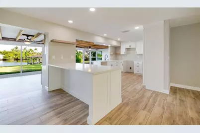 14502 Riverside Drive, Fort Myers, FL 33905 - Photo 12