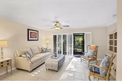 800 Hudson Avenue #106, Sarasota, FL 34236 - Photo 4