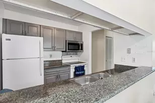 3636 59th Ave W, Bradenton, FL 34210 - Photo 8