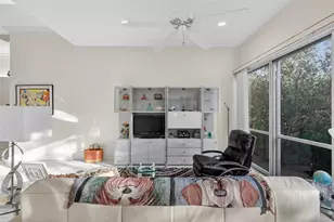 1723 Starling Dr, Sarasota, FL 34231 - Photo 18