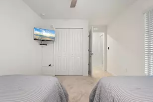 17475 Opal Sand Dr, Venice, FL 34293 - Photo 32