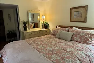 3124 Lake Bayshore Dr, Bradenton, FL 34205 - Photo 36
