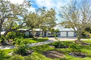 333 Sally Lee Dr, Ellenton, FL 34222 - Photo 4