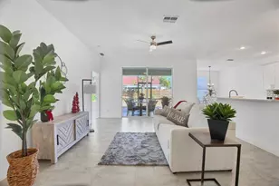 5511 46th St E, Bradenton, FL 34203 - Photo 8