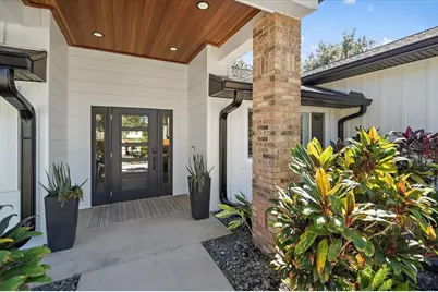 4640 San Siro Drive, Sarasota, FL 34235 - Photo 6