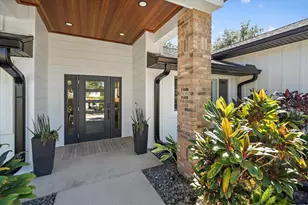 4640 San Siro Dr, Sarasota, FL 34235 - Photo 6