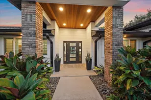 4640 San Siro Dr, Sarasota, FL 34235 - Photo 4