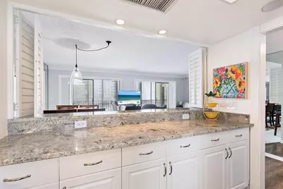 1104 Benjamin Franklin Drive #515, Sarasota, FL 34236 - Photo 10