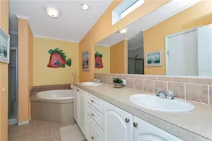 6604 Marina Dr, Bradenton, FL 34207 - Photo 12