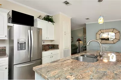 6604 Marina Drive, Bradenton, FL 34207 - Photo 4