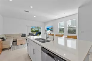 8564 Lunar Skye St, Sarasota, FL 34241 - Photo 4