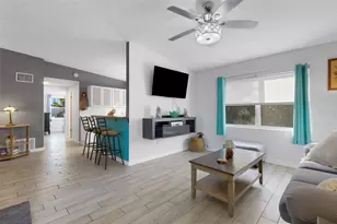 2011 Harvard Ave, Bradenton, FL 34207 - Photo 4