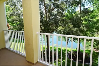 8610 Majestic Elm Court, Lakewood Ranch, FL 34202 - Photo 10