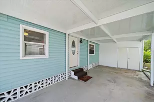 191 Bimini Dr, Palmetto, FL 34221 - Photo 4