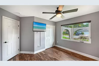 8010 Conservatory Drive, Sarasota, FL 34243 - Photo 54