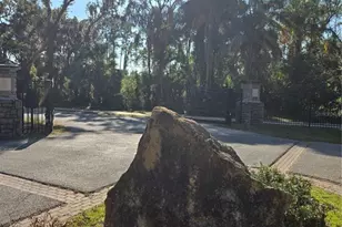 8010 Conservatory Dr, Sarasota, FL 34243 - Photo 42