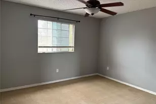 5691 Bentgrass Dr, Sarasota, FL 34235 - Photo 12