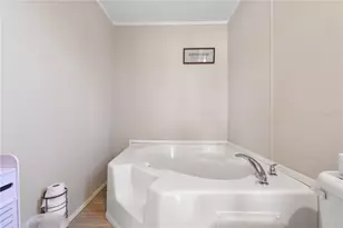 10989 NW Lily County Line Rd, Ona, FL 33865 - Photo 54