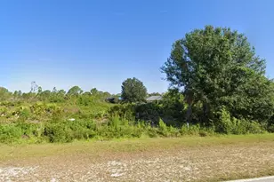 15 Ponce De Leon Blvd, North Port, FL 34291 - Photo 1